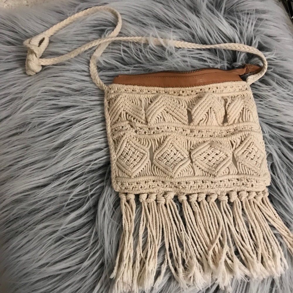 Cute hippy knit cross body purse